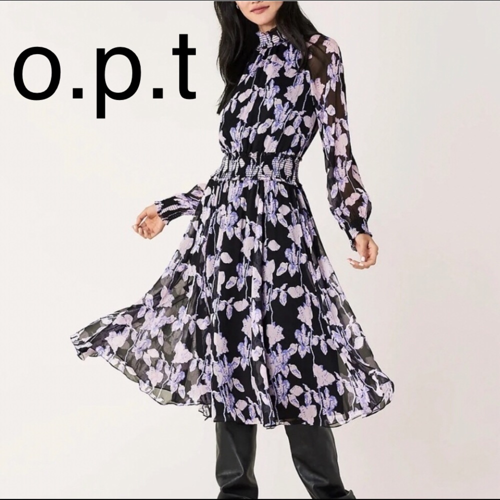 o.p.t by Few Moda on the run dress long sleeve